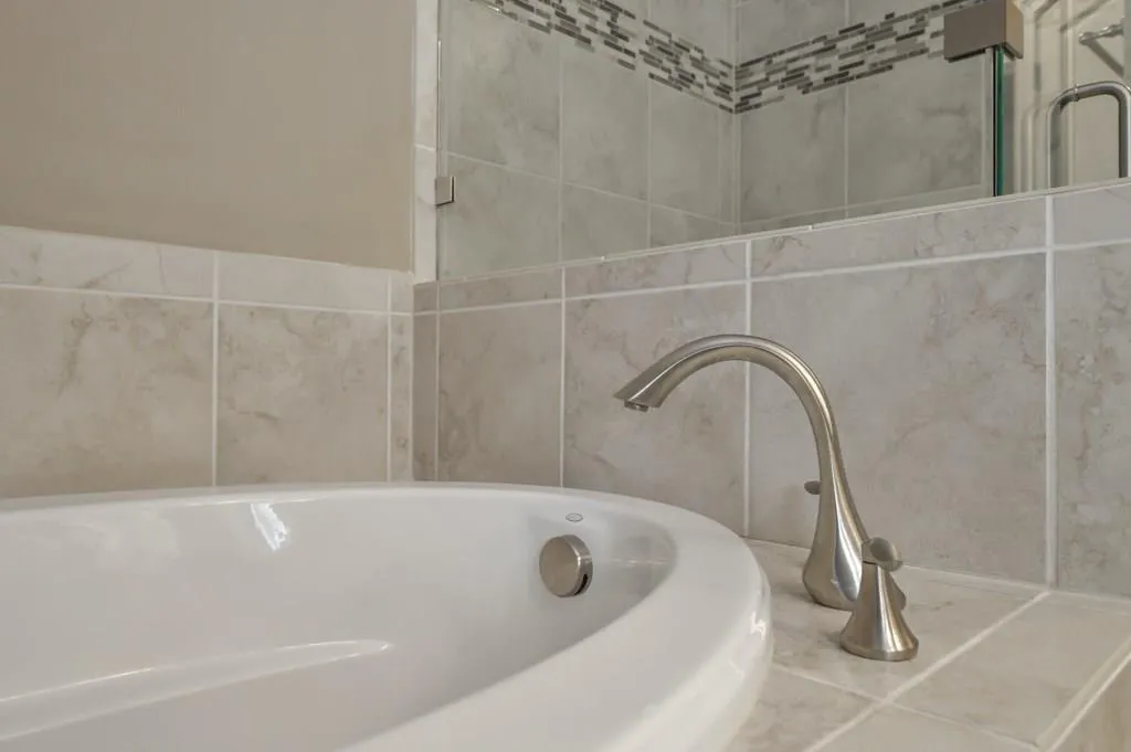 443 Alderwood Street, Sandy Springs, Georgia 30328, 3 Bedrooms Bedrooms, ,3 BathroomsBathrooms,Residential,Sold,443 Alderwood Street,5940190