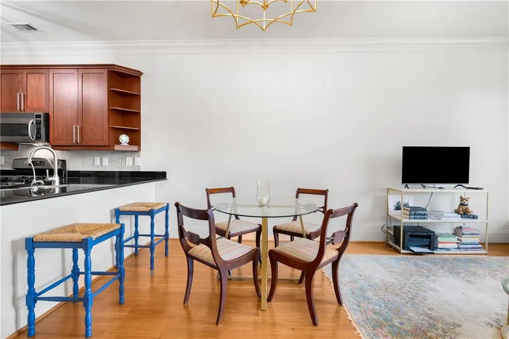 1055 Piedmont Avenue Ne Unit 408, Atlanta, Georgia 30309, 1 Bedroom Bedrooms, ,1 BathroomBathrooms,Residential,For Sale,1055 Piedmont Avenue Ne Unit 408,7637312