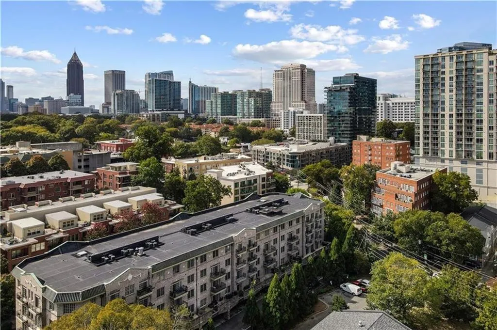 1055 Piedmont Avenue Ne Unit 408, Atlanta, Georgia 30309, 1 Bedroom Bedrooms, ,1 BathroomBathrooms,Residential,For Sale,1055 Piedmont Avenue Ne Unit 408,7637312