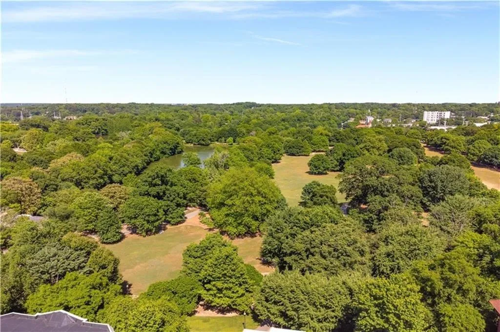 1055 Piedmont Avenue Ne Unit 408, Atlanta, Georgia 30309, 1 Bedroom Bedrooms, ,1 BathroomBathrooms,Residential,For Sale,1055 Piedmont Avenue Ne Unit 408,7637312