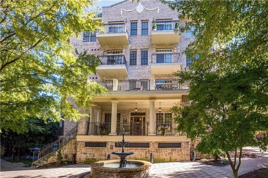 1055 Piedmont Avenue Ne Unit 408, Atlanta, Georgia 30309, 1 Bedroom Bedrooms, ,1 BathroomBathrooms,Residential,For Sale,1055 Piedmont Avenue Ne Unit 408,7637312