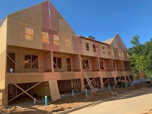 6635 Beacon Drive Unit 340, Sandy Springs, Georgia 30328, 3 Bedrooms Bedrooms, ,3 BathroomsBathrooms,Residential,Sold,6635 Beacon Drive Unit 340,6959359