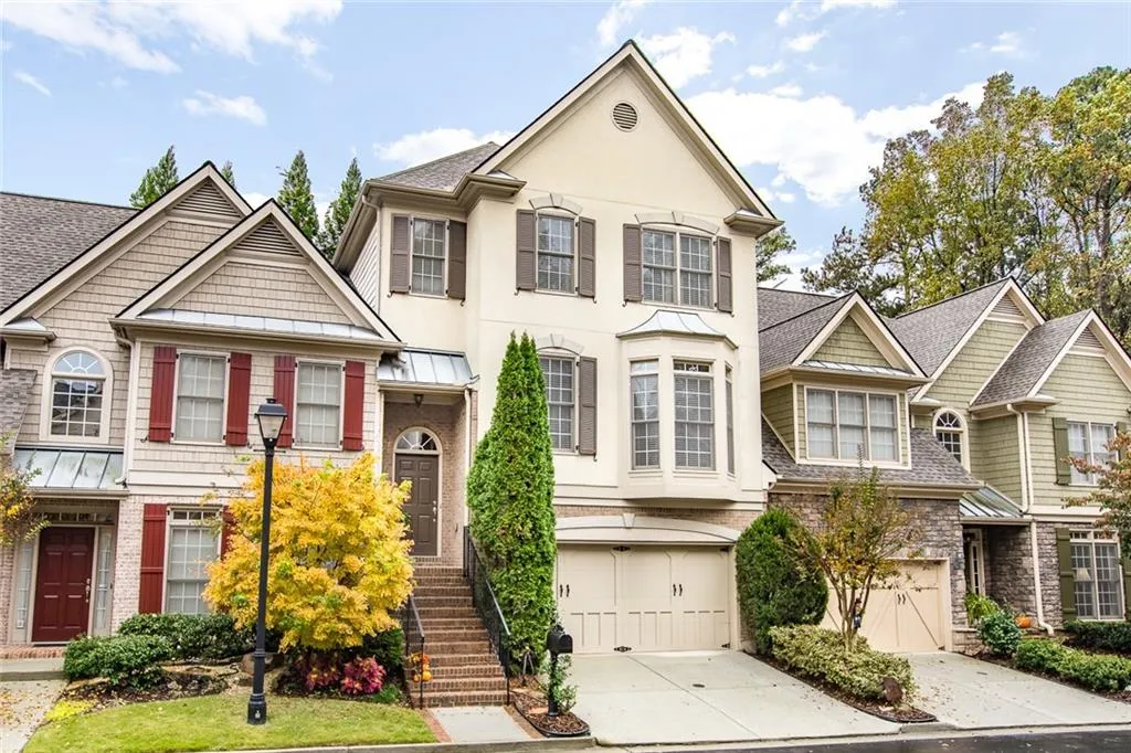 183 Mystic Court, Sandy Springs, Georgia 30342, 4 Bedrooms Bedrooms, ,3 BathroomsBathrooms,Residential,Sold,183 Mystic Court,6615906