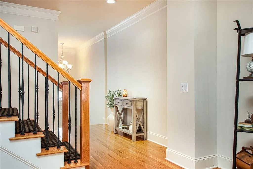 183 Mystic Court, Sandy Springs, Georgia 30342, 4 Bedrooms Bedrooms, ,3 BathroomsBathrooms,Residential,Sold,183 Mystic Court,6615906