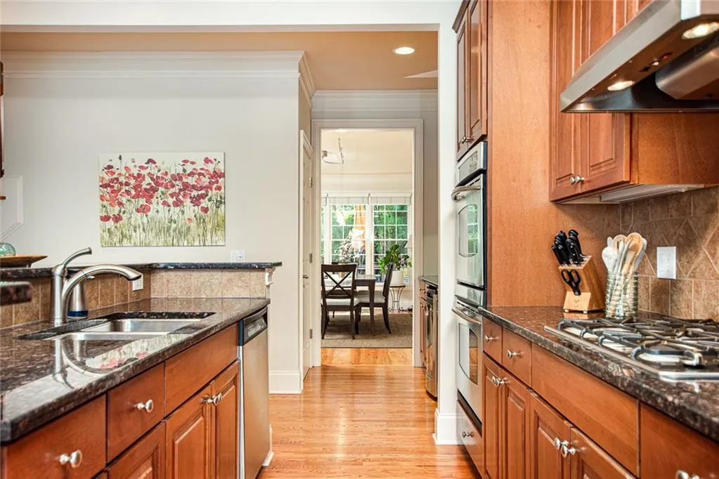 183 Mystic Court, Sandy Springs, Georgia 30342, 4 Bedrooms Bedrooms, ,3 BathroomsBathrooms,Residential,Sold,183 Mystic Court,6615906