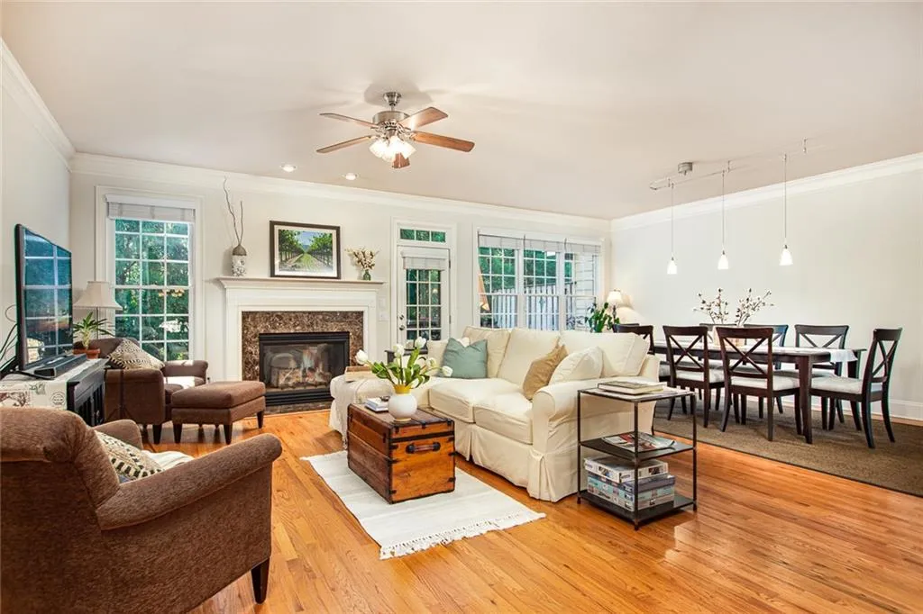 183 Mystic Court, Sandy Springs, Georgia 30342, 4 Bedrooms Bedrooms, ,3 BathroomsBathrooms,Residential,Sold,183 Mystic Court,6615906