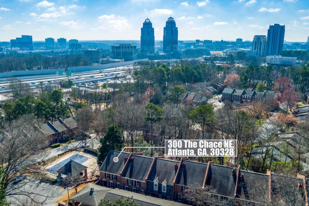300 The Chace, Sandy Springs, Georgia 30328, 3 Bedrooms Bedrooms, ,3 BathroomsBathrooms,Residential,Sold,300 The Chace,7338464