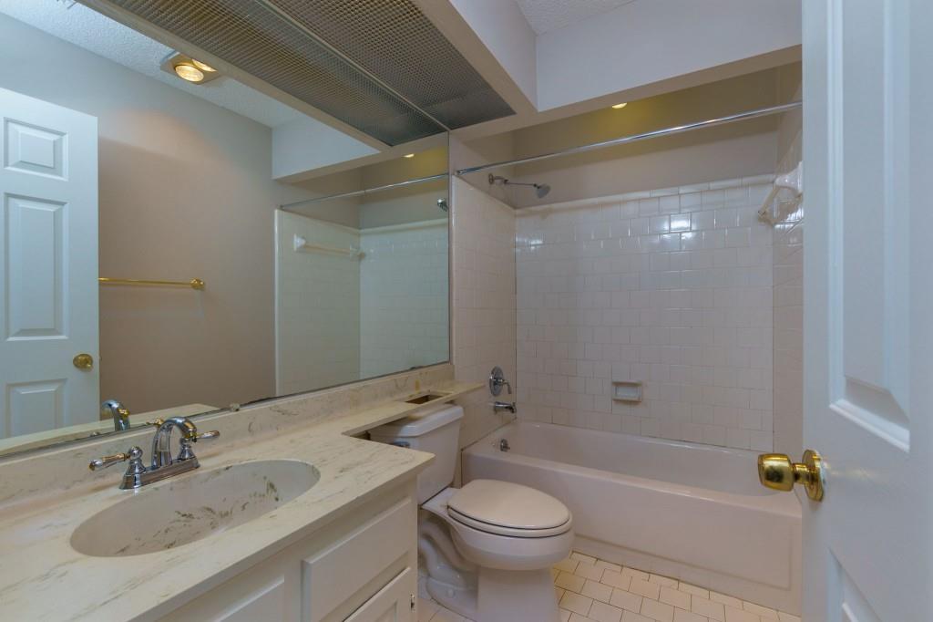 300 The Chace, Sandy Springs, Georgia 30328, 3 Bedrooms Bedrooms, ,3 BathroomsBathrooms,Residential,Sold,300 The Chace,7338464