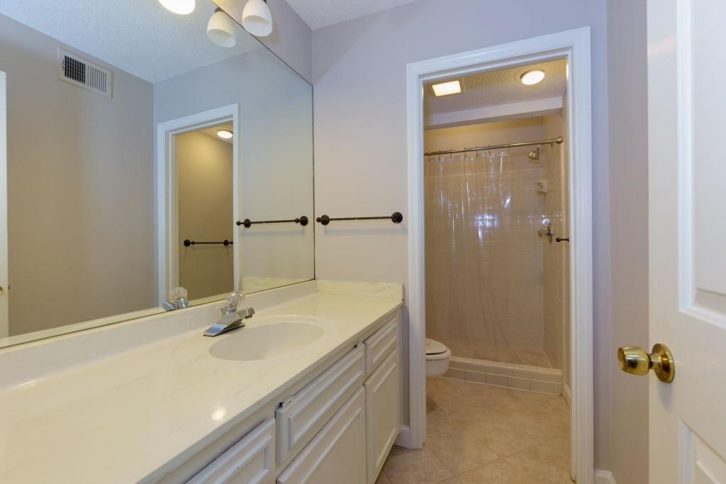 300 The Chace, Sandy Springs, Georgia 30328, 3 Bedrooms Bedrooms, ,3 BathroomsBathrooms,Residential,Sold,300 The Chace,7338464