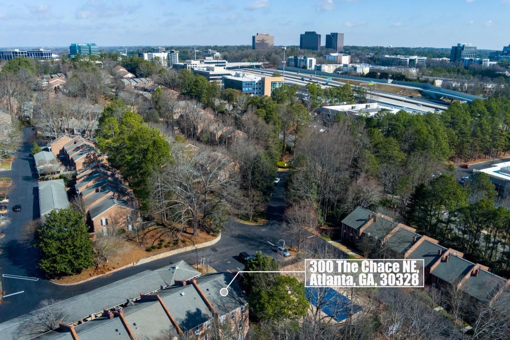 300 The Chace, Sandy Springs, Georgia 30328, 3 Bedrooms Bedrooms, ,3 BathroomsBathrooms,Residential,Sold,300 The Chace,7338464