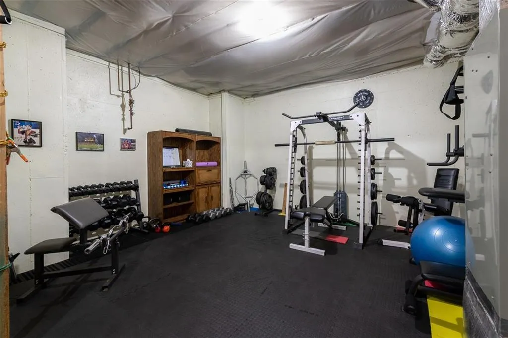 110 Mount Paran Road Nw, Sandy Springs, Georgia 30327, 5 Bedrooms Bedrooms, ,6 BathroomsBathrooms,Residential,Sold,110 Mount Paran Road Nw,6829091