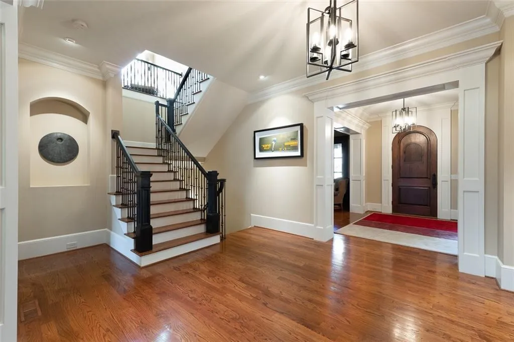110 Mount Paran Road Nw, Sandy Springs, Georgia 30327, 5 Bedrooms Bedrooms, ,6 BathroomsBathrooms,Residential,Sold,110 Mount Paran Road Nw,6829091