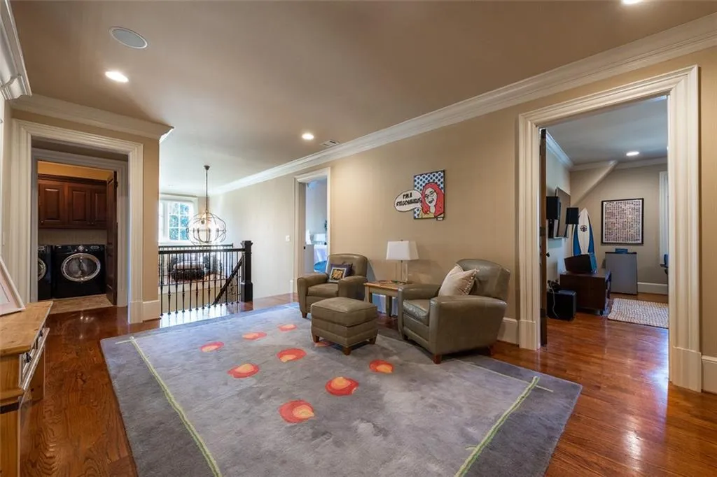 110 Mount Paran Road Nw, Sandy Springs, Georgia 30327, 5 Bedrooms Bedrooms, ,6 BathroomsBathrooms,Residential,Sold,110 Mount Paran Road Nw,6829091