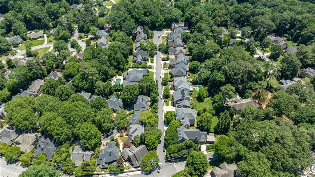 3014 Greendale Drive Nw, Atlanta, Georgia 30327, 5 Bedrooms Bedrooms, 0 ,4 BathroomsBathrooms,Residential,For Sale,3014 Greendale Drive Nw,7847362