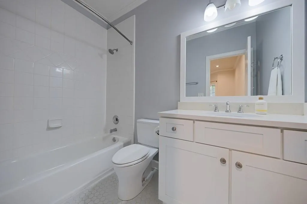 3014 Greendale Drive Nw, Atlanta, Georgia 30327, 5 Bedrooms Bedrooms, 0 ,4 BathroomsBathrooms,Residential,For Sale,3014 Greendale Drive Nw,7847362