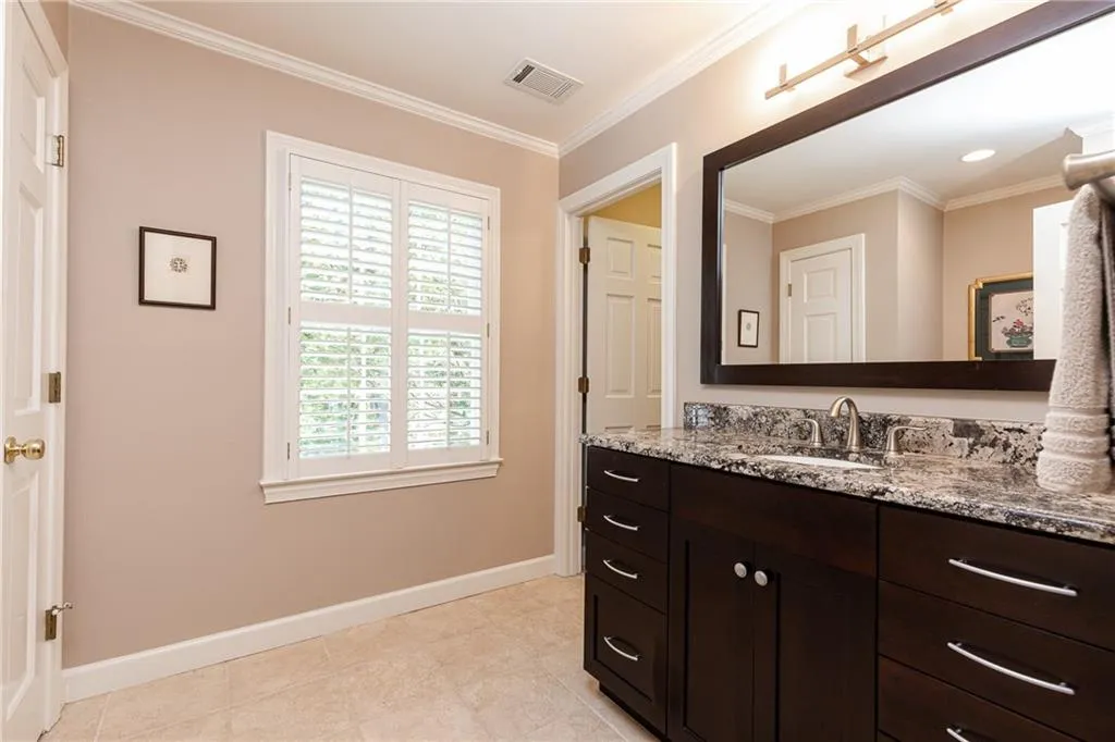 6445 River Chase Circle, Atlanta, Georgia 30328, 5 Bedrooms Bedrooms, ,4 BathroomsBathrooms,Residential,Sold,6445 River Chase Circle,6780160