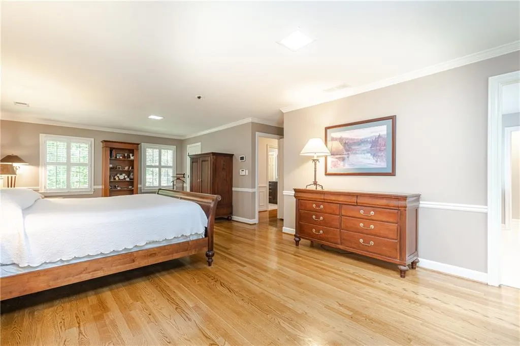 6445 River Chase Circle, Atlanta, Georgia 30328, 5 Bedrooms Bedrooms, ,4 BathroomsBathrooms,Residential,Sold,6445 River Chase Circle,6780160