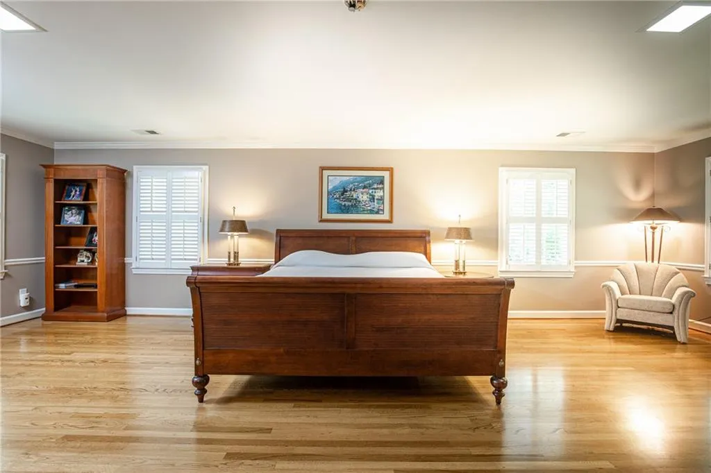 6445 River Chase Circle, Atlanta, Georgia 30328, 5 Bedrooms Bedrooms, ,4 BathroomsBathrooms,Residential,Sold,6445 River Chase Circle,6780160