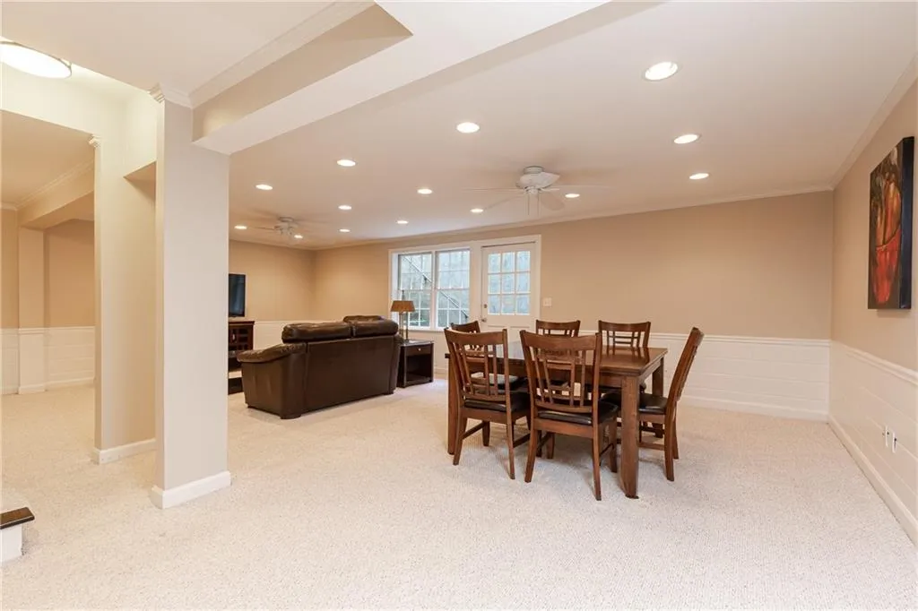 6445 River Chase Circle, Atlanta, Georgia 30328, 5 Bedrooms Bedrooms, ,4 BathroomsBathrooms,Residential,Sold,6445 River Chase Circle,6780160