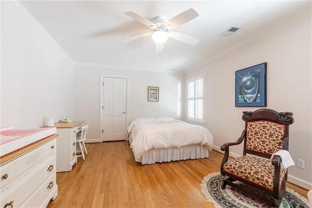 6445 River Chase Circle, Atlanta, Georgia 30328, 5 Bedrooms Bedrooms, ,4 BathroomsBathrooms,Residential,Sold,6445 River Chase Circle,6780160