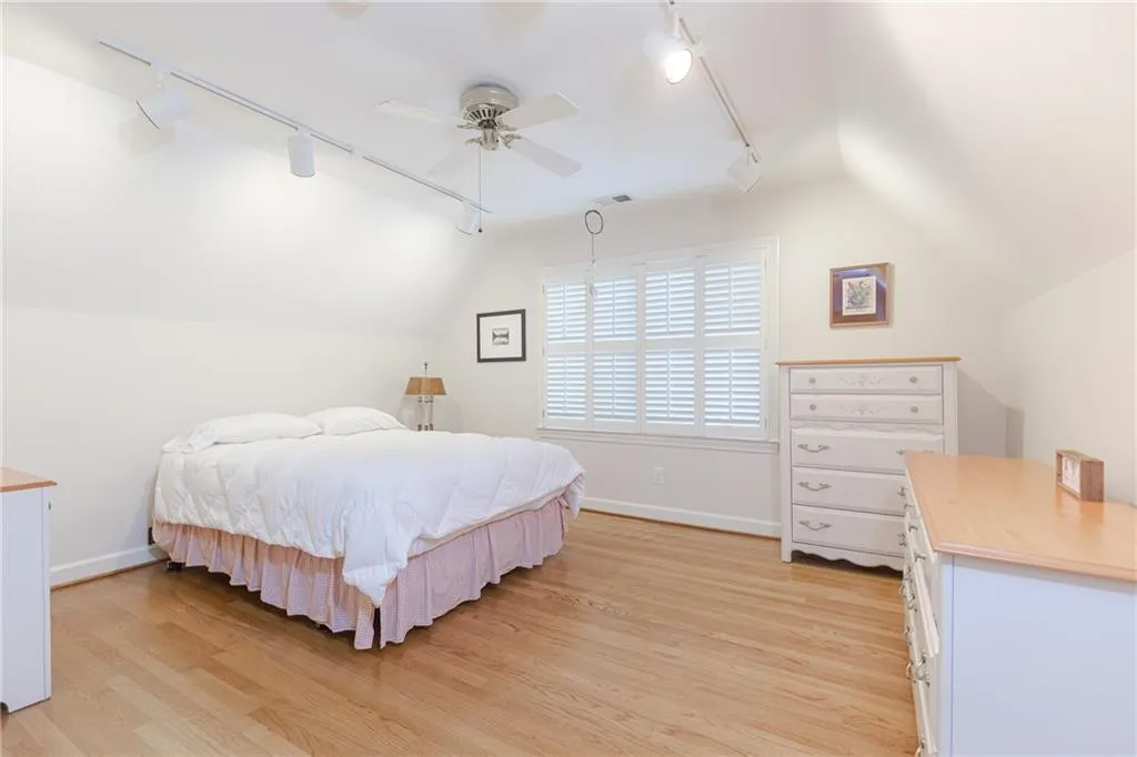 6445 River Chase Circle, Atlanta, Georgia 30328, 5 Bedrooms Bedrooms, ,4 BathroomsBathrooms,Residential,Sold,6445 River Chase Circle,6780160