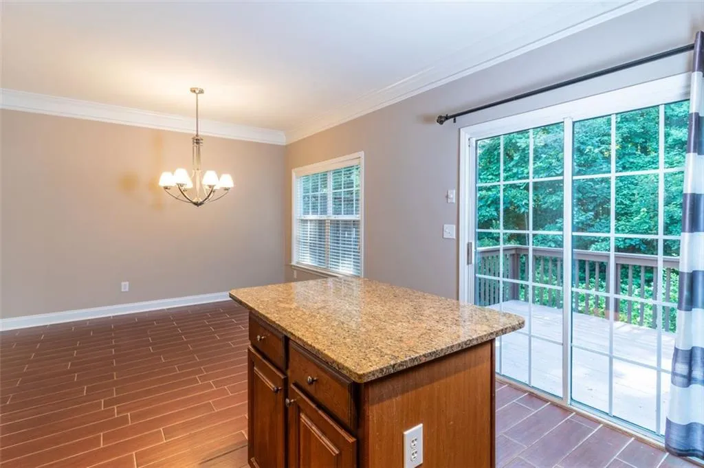 691 Coligny Court, Sandy Springs, Georgia 30350, 3 Bedrooms Bedrooms, ,3 BathroomsBathrooms,Residential,Sold,691 Coligny Court,6910142