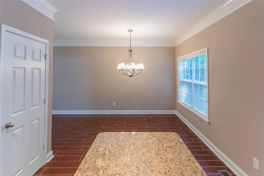 691 Coligny Court, Sandy Springs, Georgia 30350, 3 Bedrooms Bedrooms, ,3 BathroomsBathrooms,Residential,Sold,691 Coligny Court,6910142