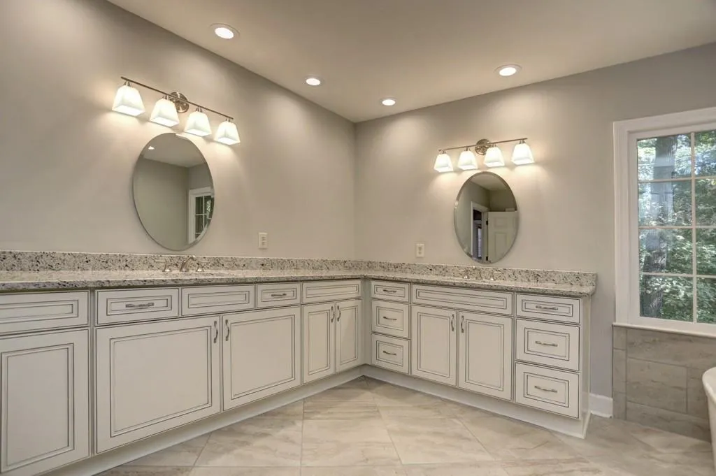 420 Greenlaurel Drive, Sandy Springs, Georgia 30342, 4 Bedrooms Bedrooms, ,3 BathroomsBathrooms,Residential,Sold,420 Greenlaurel Drive,6095851