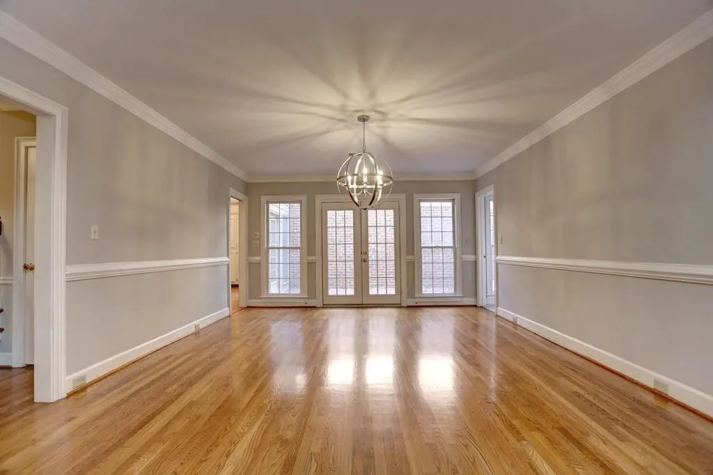 420 Greenlaurel Drive, Sandy Springs, Georgia 30342, 4 Bedrooms Bedrooms, ,3 BathroomsBathrooms,Residential,Sold,420 Greenlaurel Drive,6095851