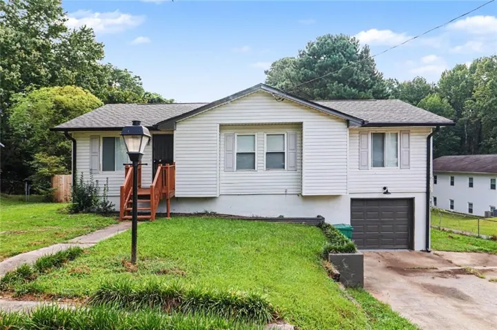 8908 Thomas Road, Jonesboro, Georgia 30238