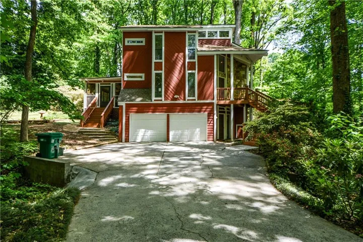 86 Bailey Drive Sw, Lilburn, Georgia 30047
