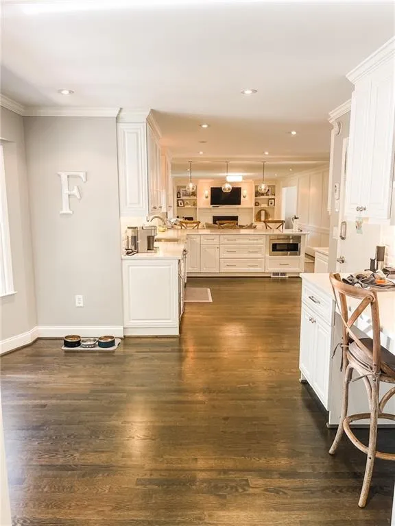 7570 Brigham Drive, Sandy Springs, Georgia 30350, 5 Bedrooms Bedrooms, ,4 BathroomsBathrooms,Residential,Sold,7570 Brigham Drive,7101571