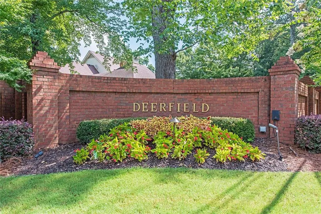 7570 Brigham Drive, Sandy Springs, Georgia 30350, 5 Bedrooms Bedrooms, ,4 BathroomsBathrooms,Residential,Sold,7570 Brigham Drive,7101571