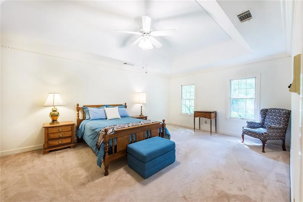 7570 Brigham Drive, Sandy Springs, Georgia 30350, 5 Bedrooms Bedrooms, ,4 BathroomsBathrooms,Residential,Sold,7570 Brigham Drive,7101571