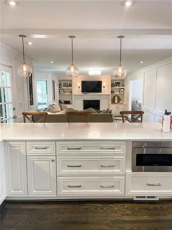 7570 Brigham Drive, Sandy Springs, Georgia 30350, 5 Bedrooms Bedrooms, ,4 BathroomsBathrooms,Residential,Sold,7570 Brigham Drive,7101571