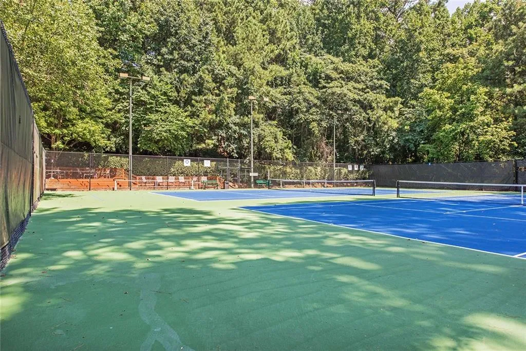 7570 Brigham Drive, Sandy Springs, Georgia 30350, 5 Bedrooms Bedrooms, ,4 BathroomsBathrooms,Residential,Sold,7570 Brigham Drive,7101571