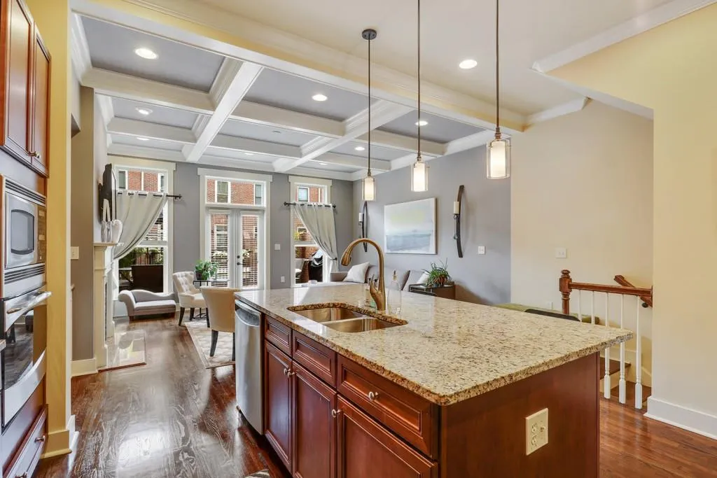 1207 Riverscall Lane, Atlanta, Georgia 30339, 4 Bedrooms Bedrooms, ,4 BathroomsBathrooms,Residential,Sold,1207 Riverscall Lane,5716750