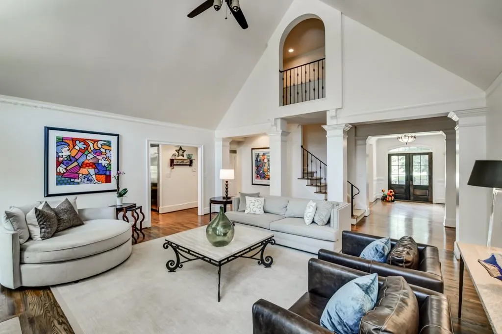 7645 Blandford Place, Sandy Springs, Georgia 30350, 4 Bedrooms Bedrooms, ,4 BathroomsBathrooms,Residential,Sold,7645 Blandford Place,6031958