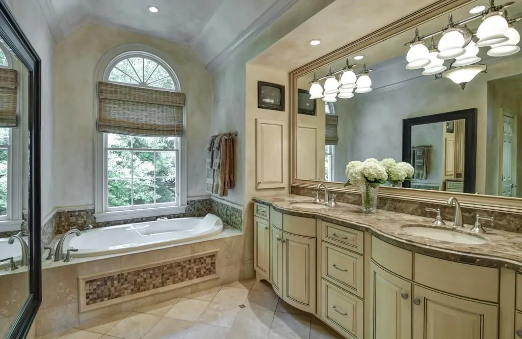 7645 Blandford Place, Sandy Springs, Georgia 30350, 4 Bedrooms Bedrooms, ,4 BathroomsBathrooms,Residential,Sold,7645 Blandford Place,6031958