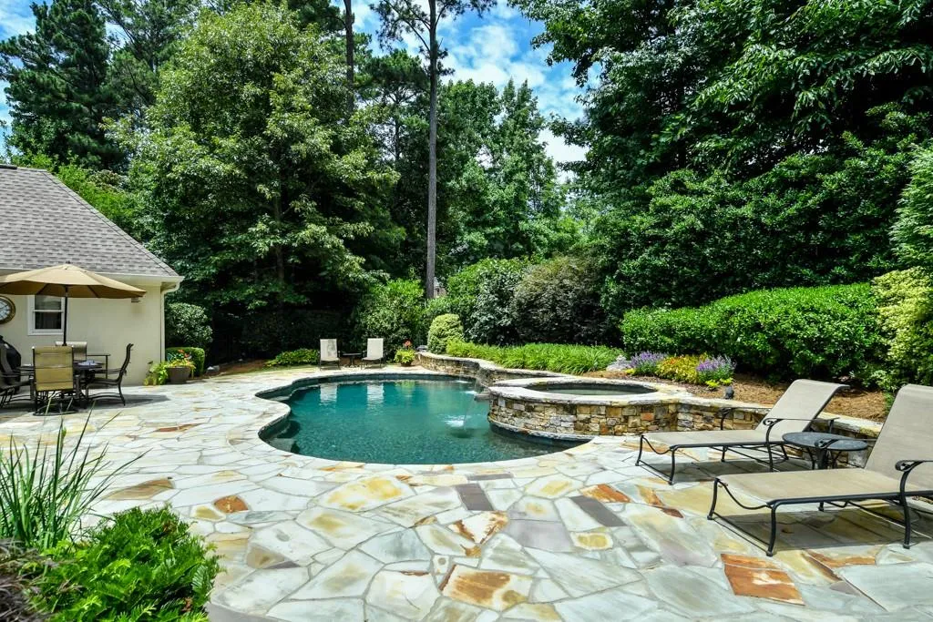 7645 Blandford Place, Sandy Springs, Georgia 30350, 4 Bedrooms Bedrooms, ,4 BathroomsBathrooms,Residential,Sold,7645 Blandford Place,6031958