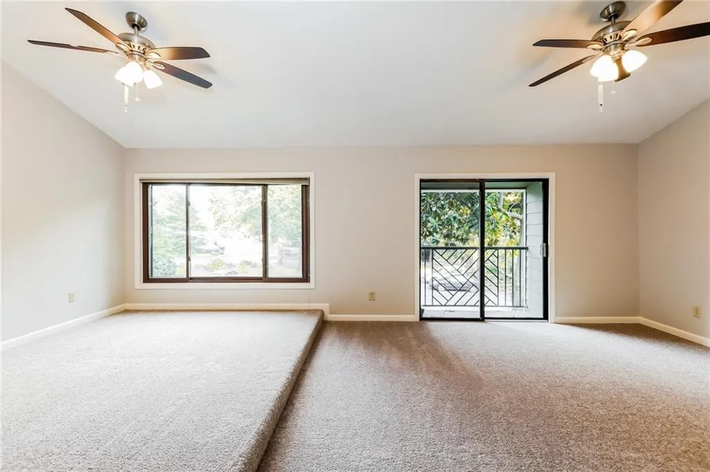 522 Sutters Point, Atlanta, Georgia 30328, 2 Bedrooms Bedrooms, ,2 BathroomsBathrooms,Residential,Sold,522 Sutters Point,6941500
