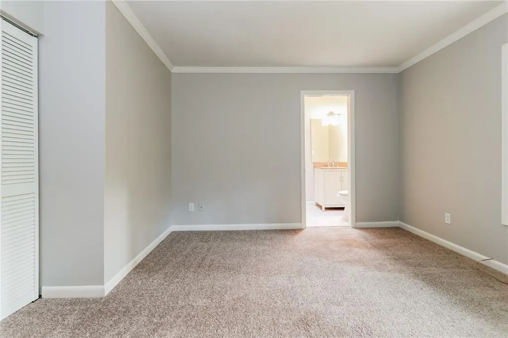 522 Sutters Point, Atlanta, Georgia 30328, 2 Bedrooms Bedrooms, ,2 BathroomsBathrooms,Residential,Sold,522 Sutters Point,6941500