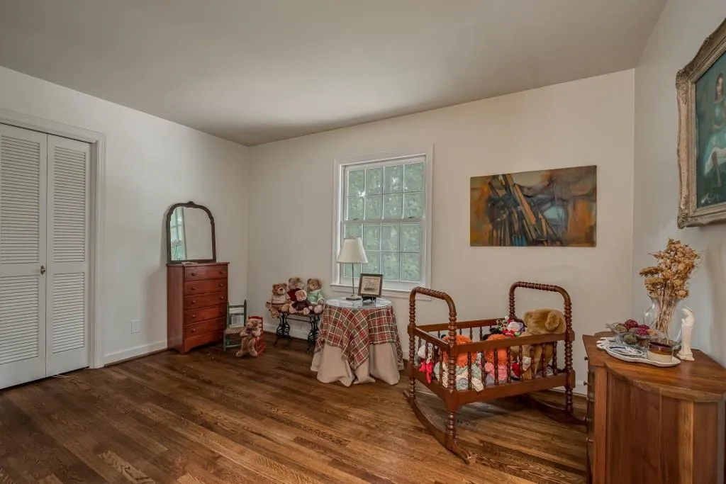 135 River Court Parkway, Sandy Springs, Georgia 30328, 3 Bedrooms Bedrooms, ,2 BathroomsBathrooms,Residential,Sold,135 River Court Parkway,6897719