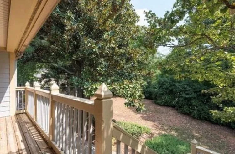 104 Abingdon Way Unit 104, Sandy Springs, Georgia 30328, 1 Bedroom Bedrooms, ,1 BathroomBathrooms,Residential,Sold,104 Abingdon Way Unit 104,7090950