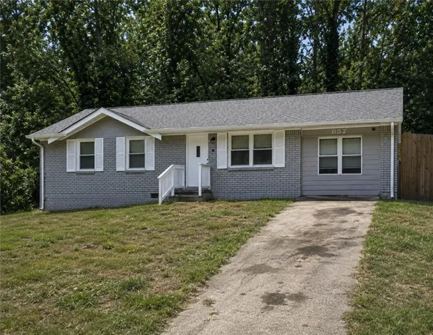 657 Robert E Lee Parkway, Jonesboro, Georgia 30238