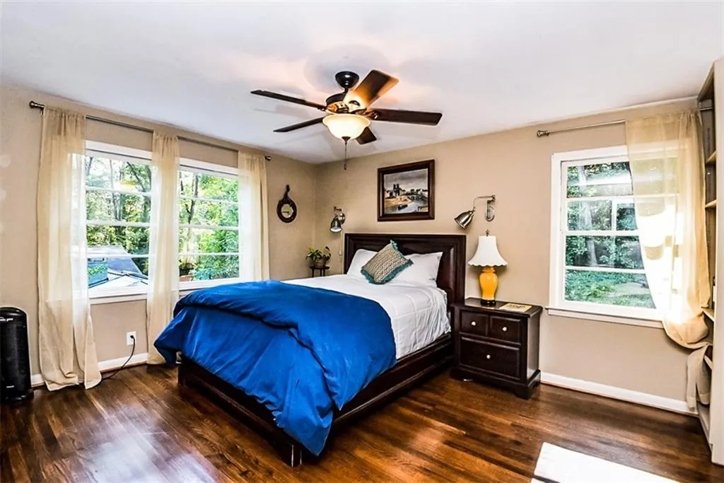 735 E Northway Lane, Atlanta, Georgia 30342, 4 Bedrooms Bedrooms, ,3 BathroomsBathrooms,Residential,Sold,735 E Northway Lane,6795699