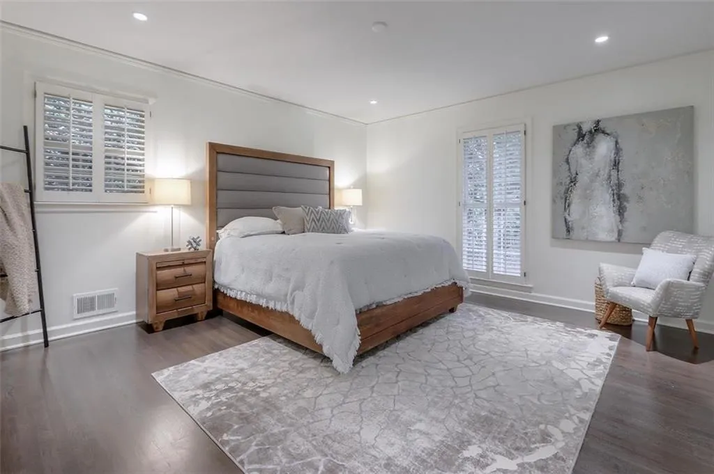 250 Beachland Drive, Atlanta, Georgia 30342, 4 Bedrooms Bedrooms, ,3 BathroomsBathrooms,Residential,Sold,250 Beachland Drive,6881660 250 Beachland Drive, Atlanta, Georgia 30342, 4 Bedrooms Bedrooms, ,3 BathroomsBathrooms,Residential,Sold,250 Beachland Drive,6881660