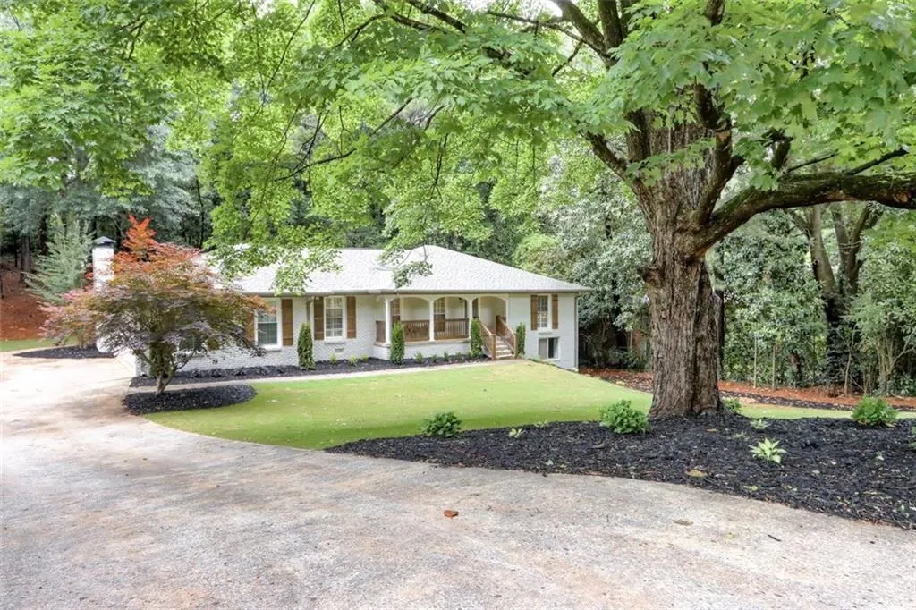 250 Beachland Drive, Atlanta, Georgia 30342, 4 Bedrooms Bedrooms, ,3 BathroomsBathrooms,Residential,Sold,250 Beachland Drive,6881660 250 Beachland Drive, Atlanta, Georgia 30342, 4 Bedrooms Bedrooms, ,3 BathroomsBathrooms,Residential,Sold,250 Beachland Drive,6881660