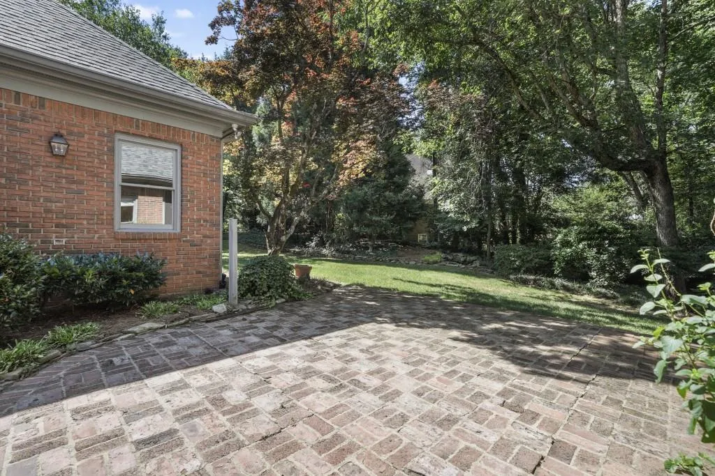 5510 Powers Ridge Court Nw, Sandy Springs, Georgia 30327, 6 Bedrooms Bedrooms, ,3 BathroomsBathrooms,Residential,Sold,5510 Powers Ridge Court Nw,7409737