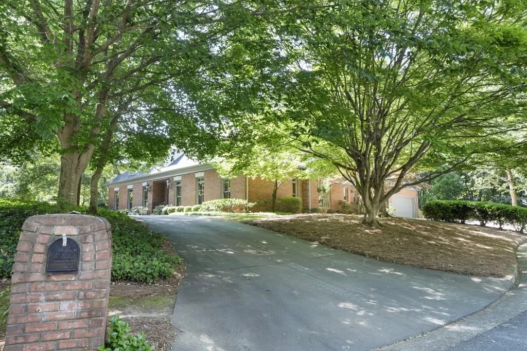 5510 Powers Ridge Court Nw, Sandy Springs, Georgia 30327, 6 Bedrooms Bedrooms, ,3 BathroomsBathrooms,Residential,Sold,5510 Powers Ridge Court Nw,7409737